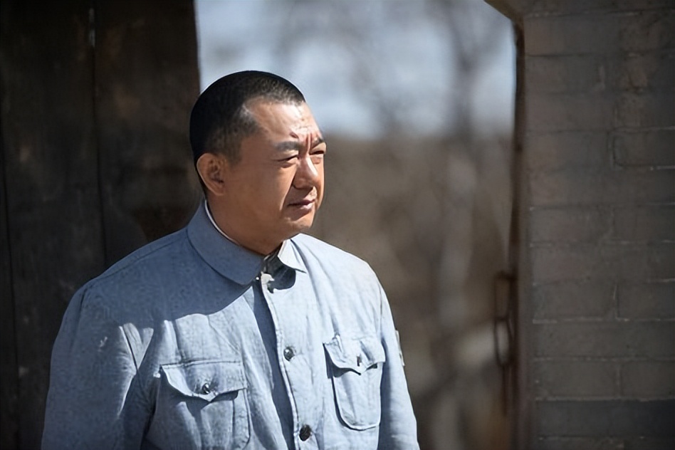 丁勇岱董勇宗利群,丁勇岱和董勇宗利群