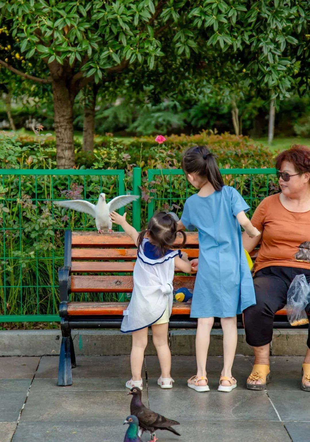 人民广场真实现状,人民广场站现状