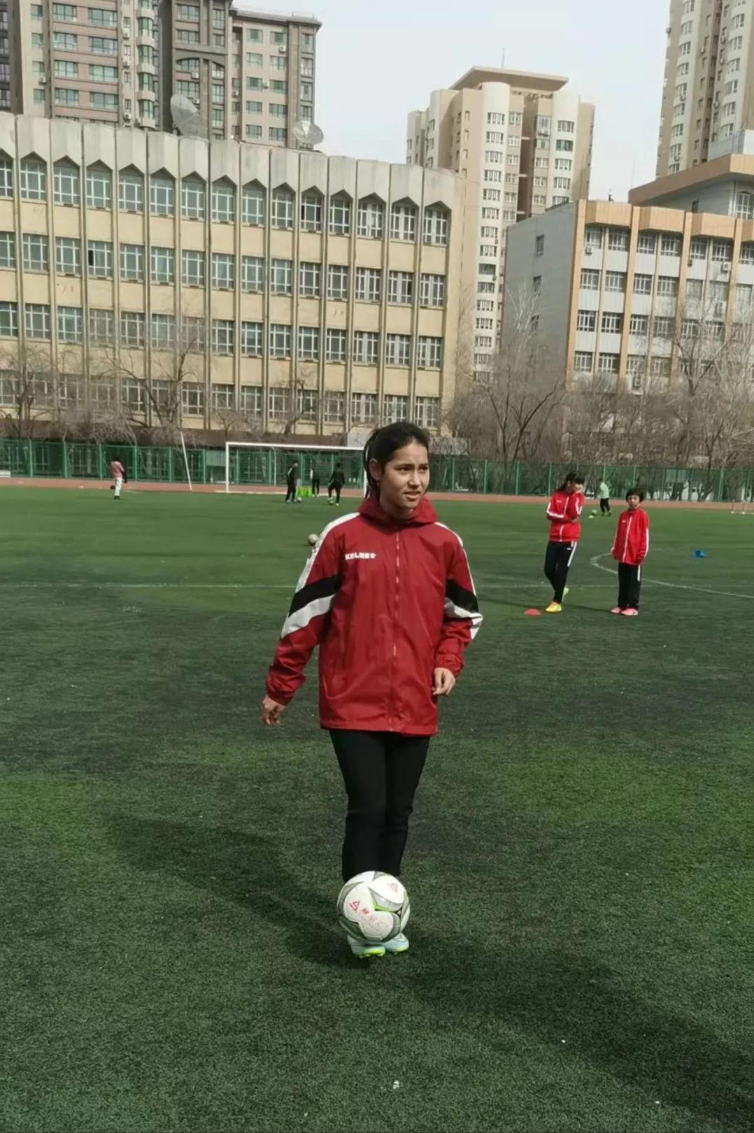 娴静犹如花照水韩语翻译,娴静犹如花照水原版