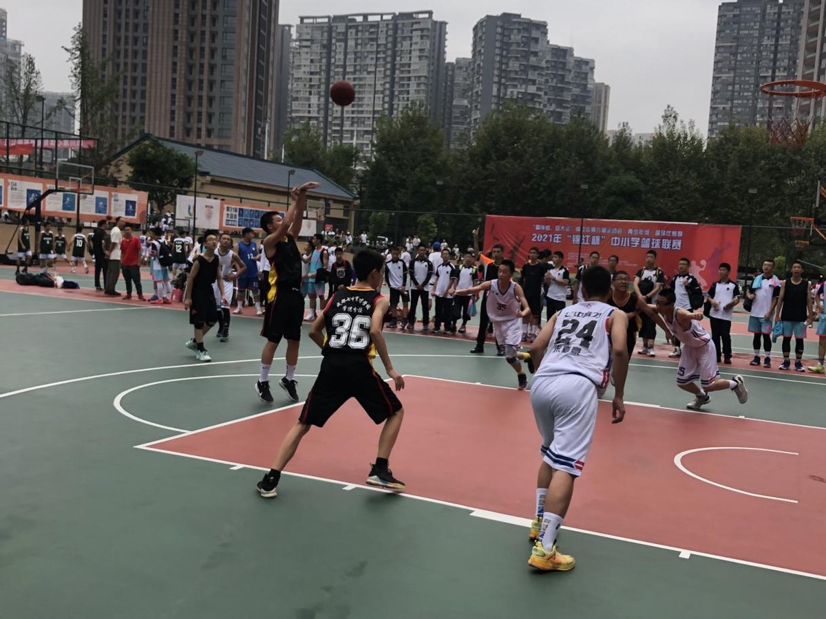 鎴愰兘涓冧腑绀惧洟娲诲姩,鎴愰兘涓冧腑绀惧洟