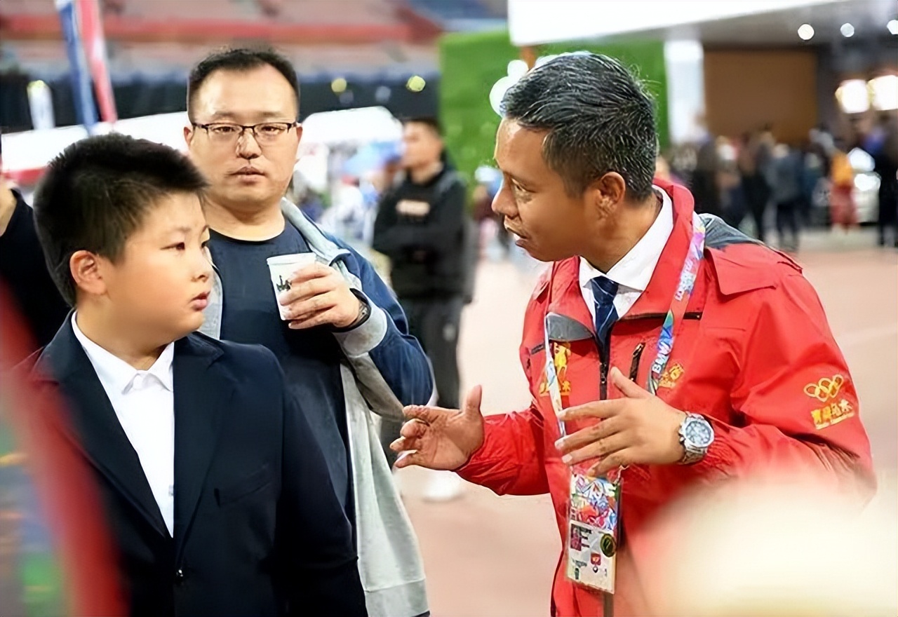 该不该给青少年买马，你的孩子真需要一匹马么？