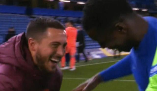 球场行为艺术,球场行为