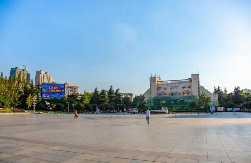 人民广场真实现状,人民广场站现状