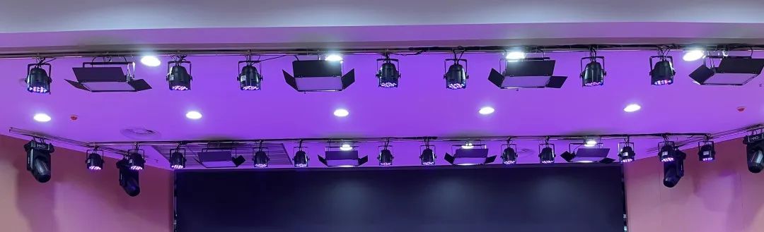 重庆荣昌高新实验小学,荣昌高新区实验小学体育馆