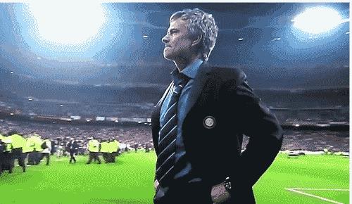 巴乔射失点球背影,巴乔射失点球背景图