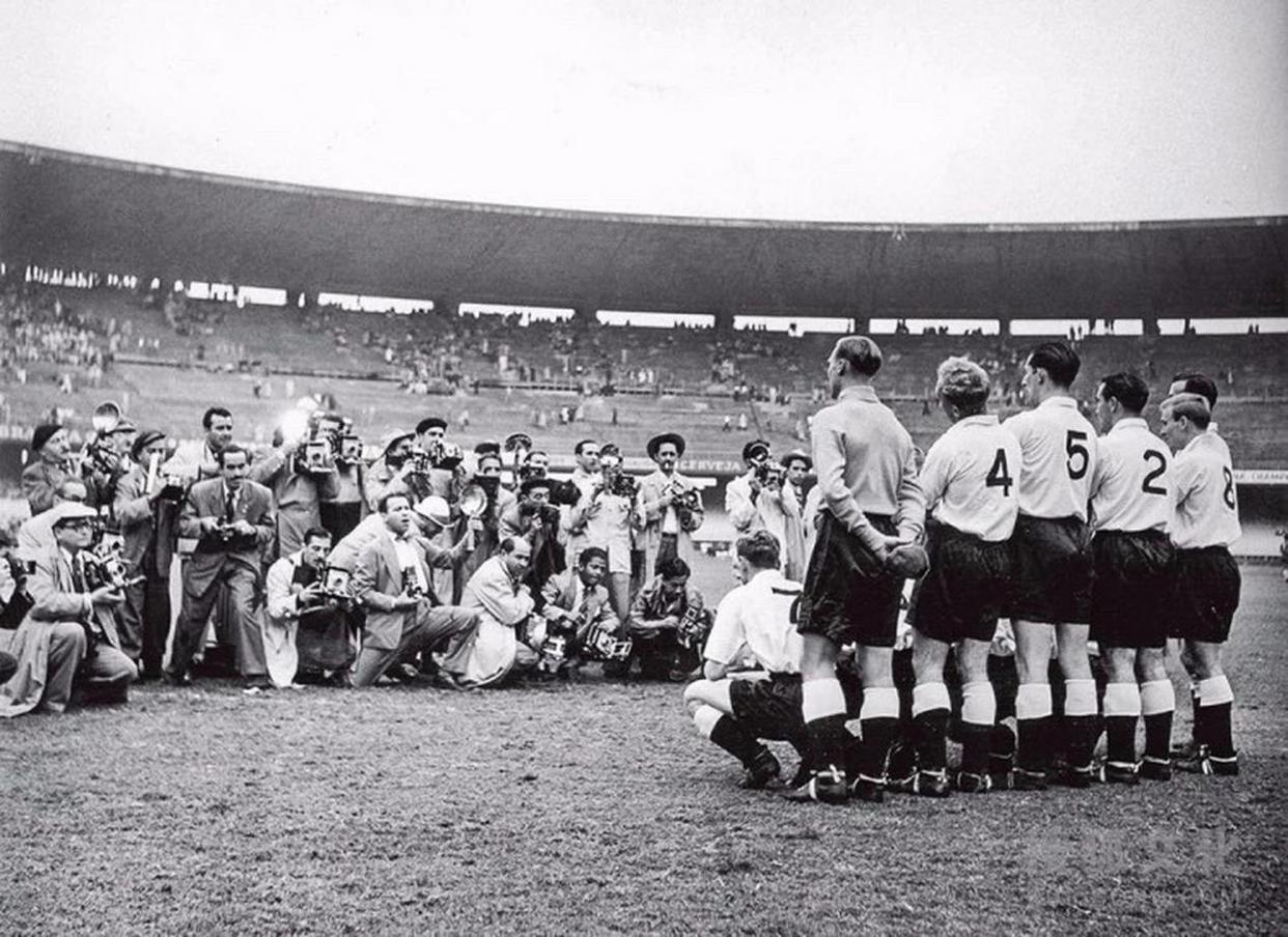 世界杯足球队徽,世界杯足球队的队徽