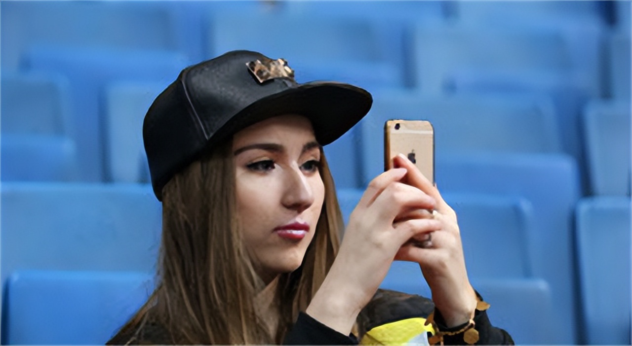 可兰白克台湾女友,可兰白克有过几个女朋友