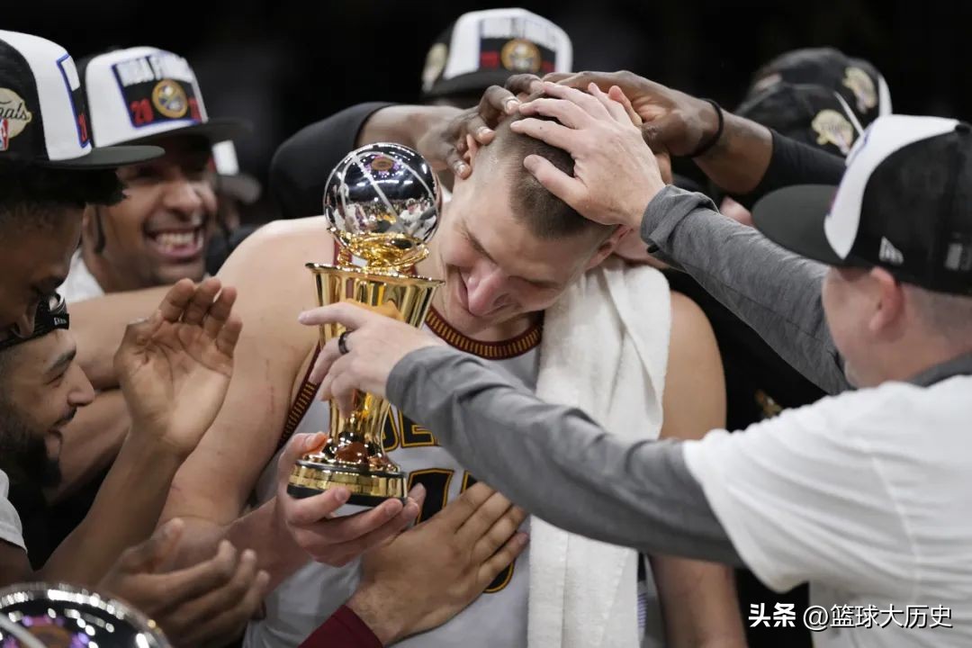 ​43+32+21+10？二阵中锋罢了！