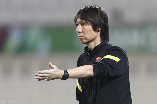 难堪！中国男足主教练确定了，竟招不到人！国脚想好了不去的理由