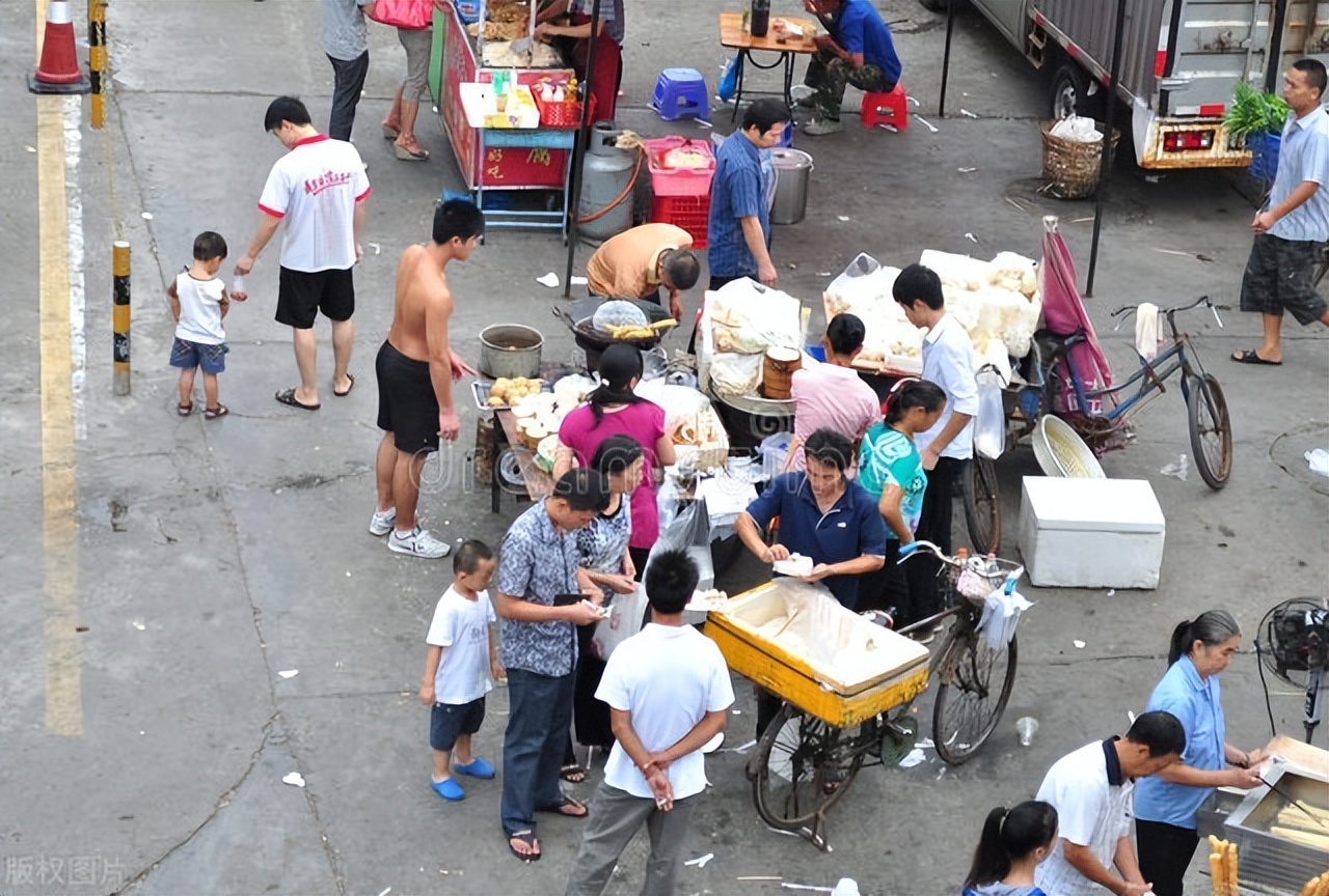 对世界说早安下一句,对世界说早安