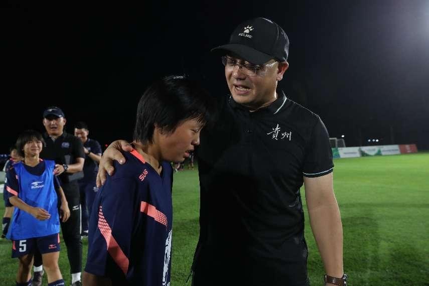 他们眼里的“光”越来越亮2023年北京市公安局定点帮扶支教贵州省黔西南州青少年校园足球夏令营侧记