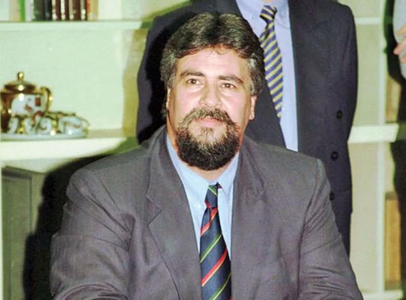 澳门黑帮老大崩牙驹出狱的场面,澳门黑帮崩牙驹现在情况