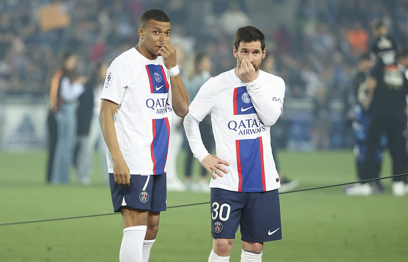 梅西在PSG的幕后故事曝光，他从不制造事端！对三停处罚感到愤怒