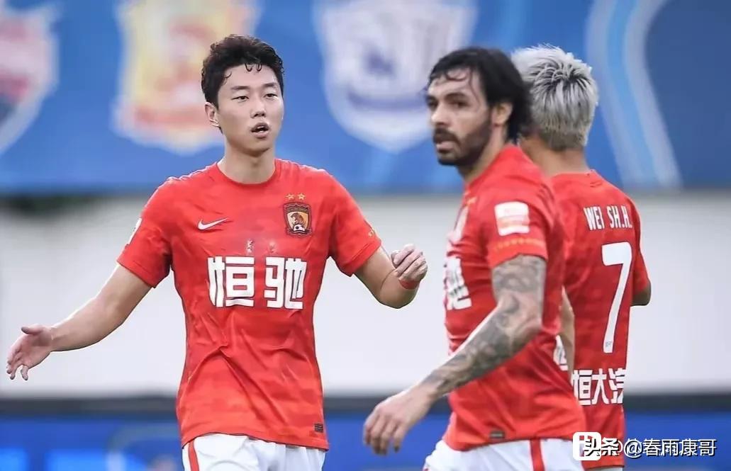 郝伟郝海毅父子领奖,郝伟儿子郝海毅在哪个球队