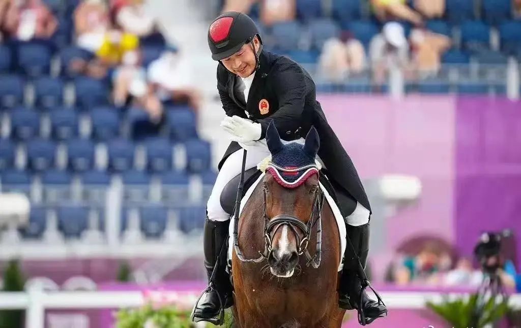 该不该给青少年买马，你的孩子真需要一匹马么？