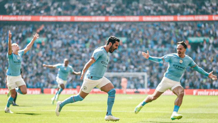 足坛欧冠夺冠庆祝时刻,皇马迎来姆巴佩再掀豪门风暴