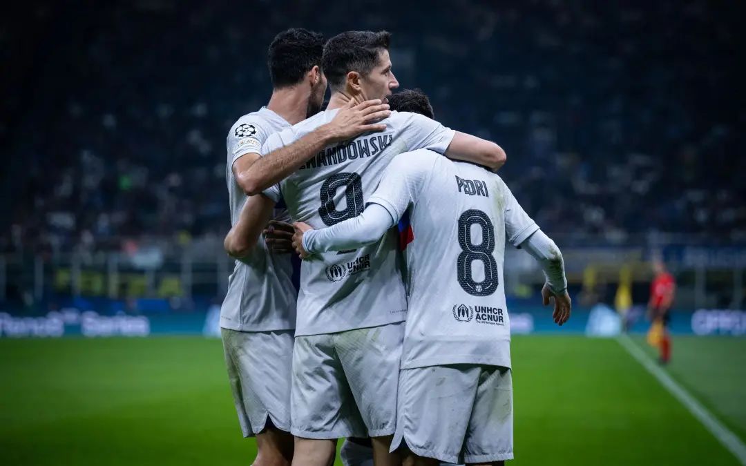 抬起头来巴萨,巴萨抬起头