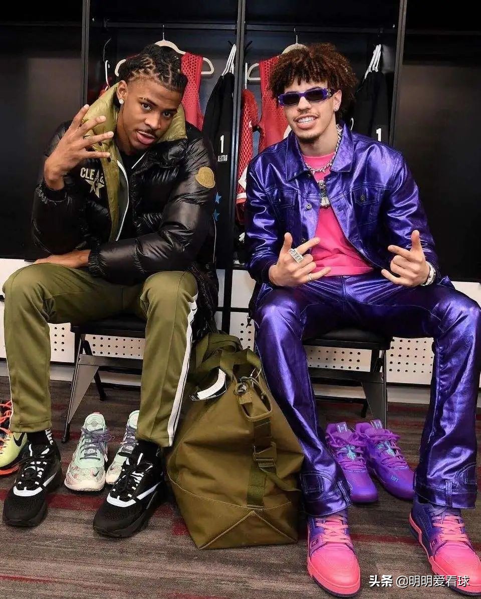 三球二代上脚球鞋,三球球鞋一代和二代