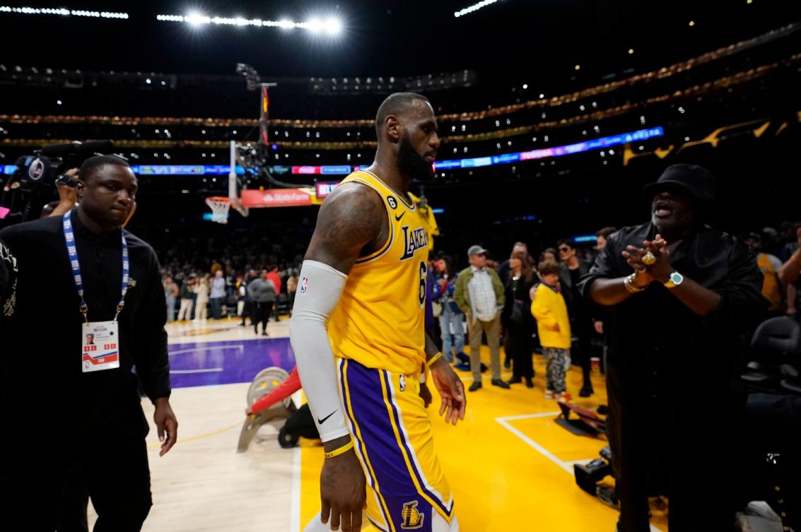 约基奇赢了吗,约基奇和巴特勒同队