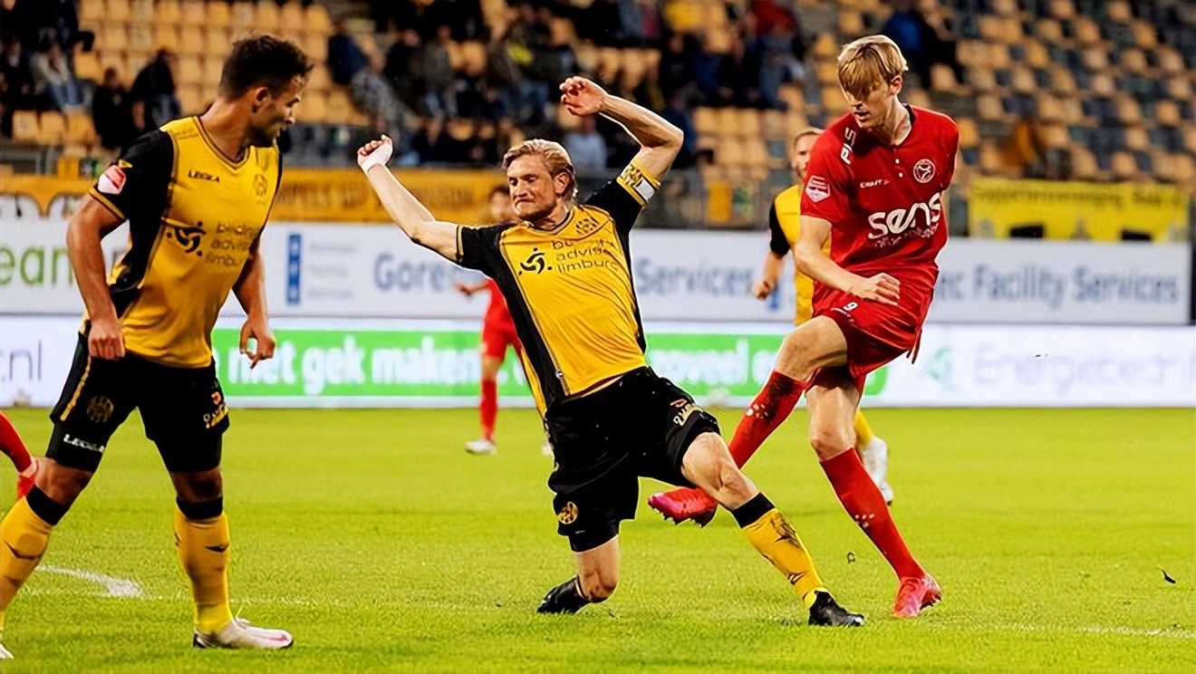 今日足球ai比分预测,埃因霍温vs国际米兰推荐