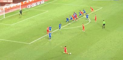 2024中超联赛第15轮青岛海牛对战,泰山2:1战胜三镇