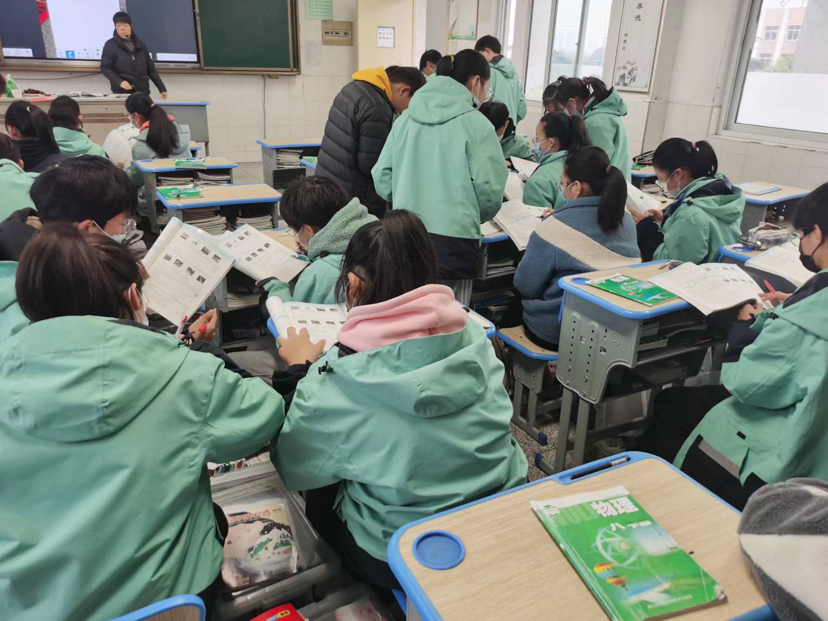 鐗㈣鍒濆績娼滃績鏁欎功鑲蹭汉,鐗㈣鑲蹭汉鍒濆績