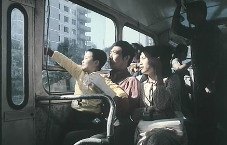 34年过去了，是时候好好谈谈科幻儿童片天花板《霹雳贝贝》了