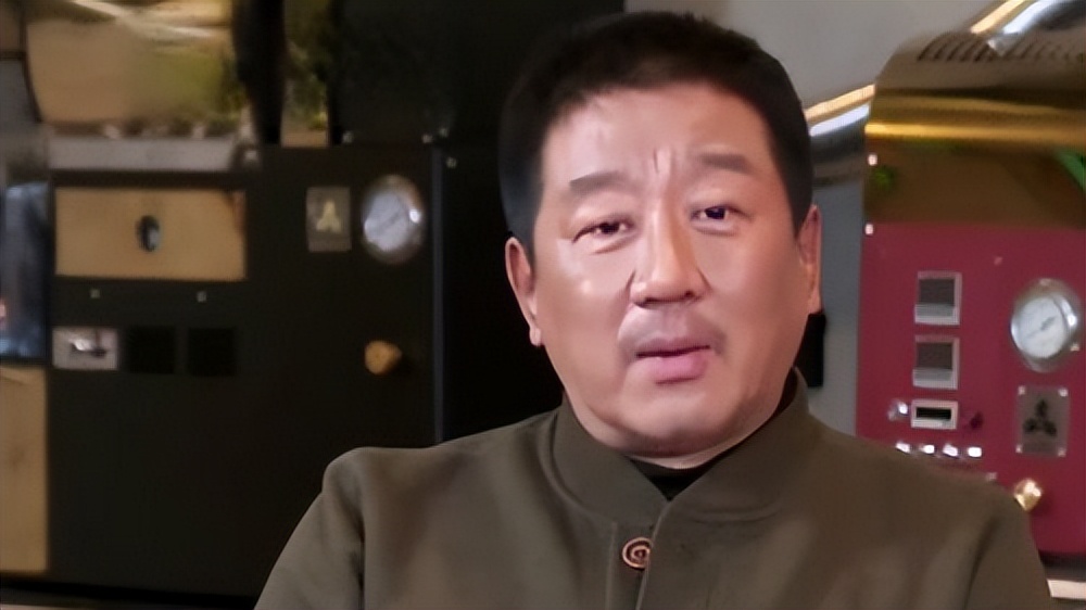 丁勇岱董勇宗利群,丁勇岱和董勇宗利群