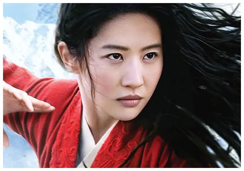 刘亦菲母亲刘晓莉：64岁两婚两离，如今是单身贵族，比女儿美多了