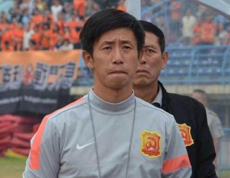 中国男足主教练李铁最新情况,中国男足主教练李铁人物介绍