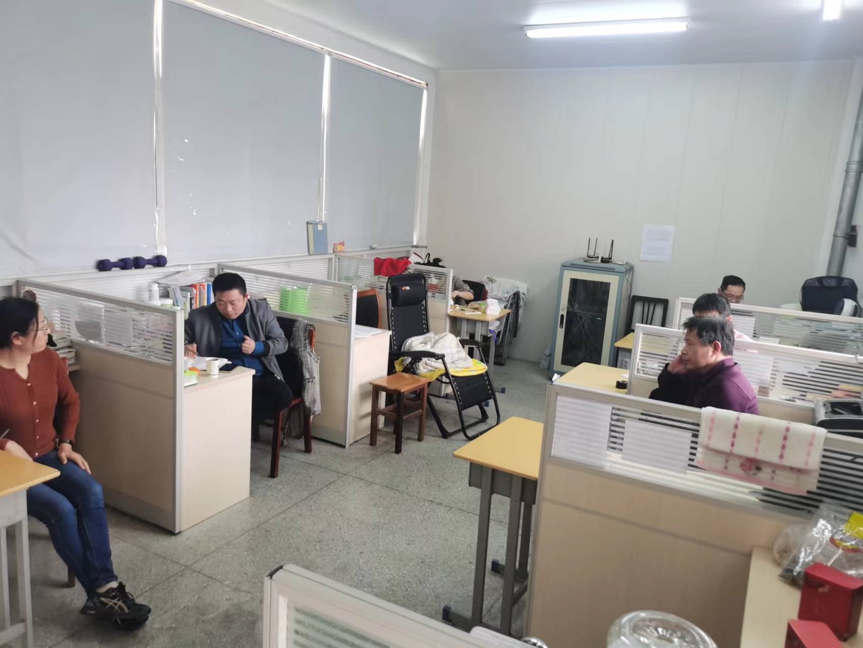 鐗㈣鍒濆績娼滃績鏁欎功鑲蹭汉,鐗㈣鑲蹭汉鍒濆績