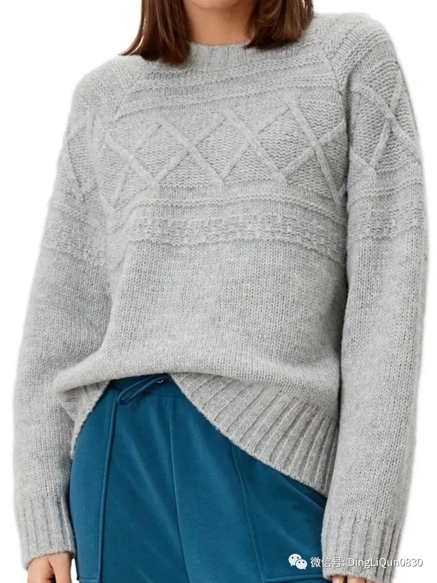 套头针织衫长款针织衫搭配示范,针织衫复古套头怎么套图解