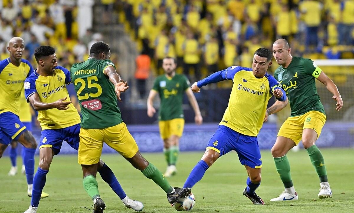 乔治娜与c罗最新照片,伊莲娜芭蕾舞教学视频