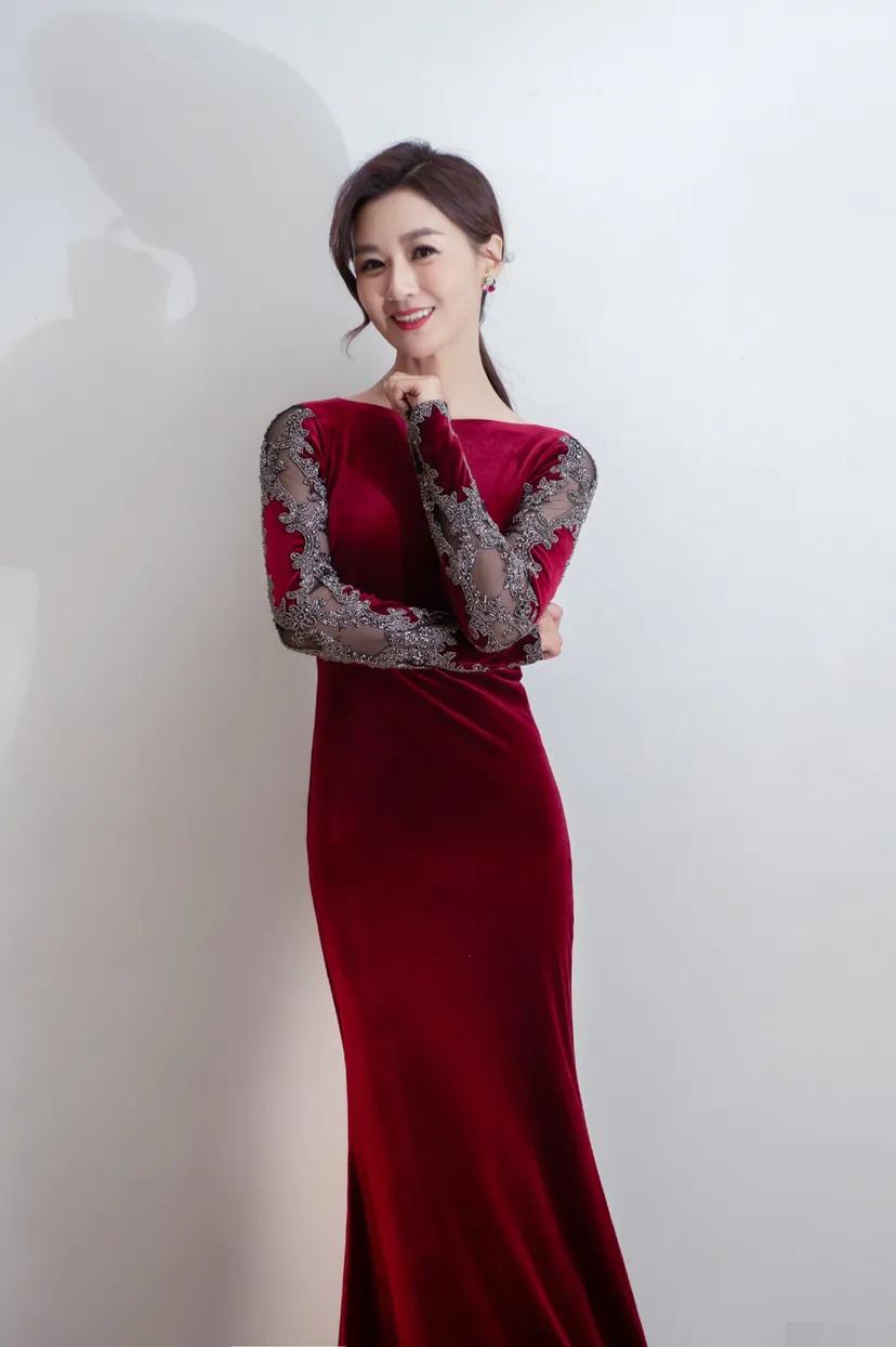 日本球队高颜值太太团,韩国日本男足高颜值太太团