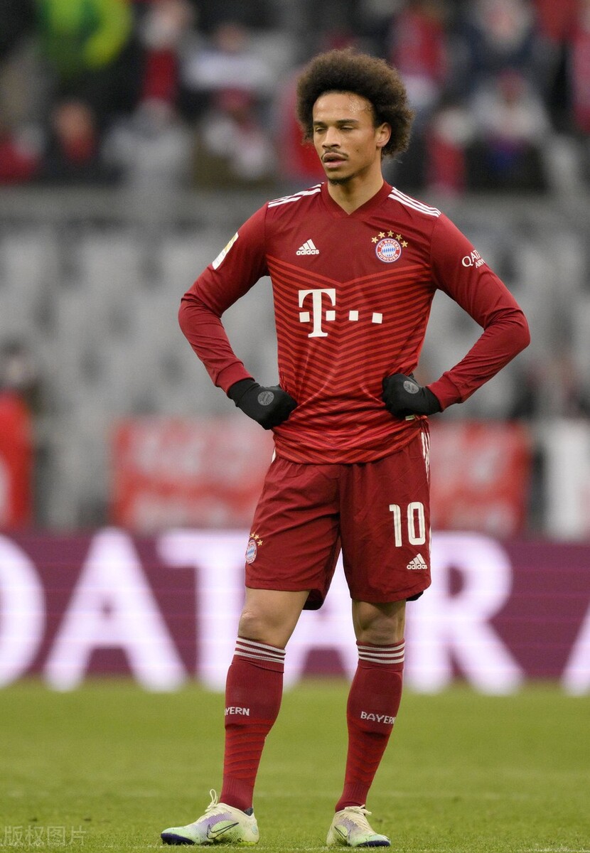 实况足球厉害的普卡,实况足球手游右边锋普卡谁强