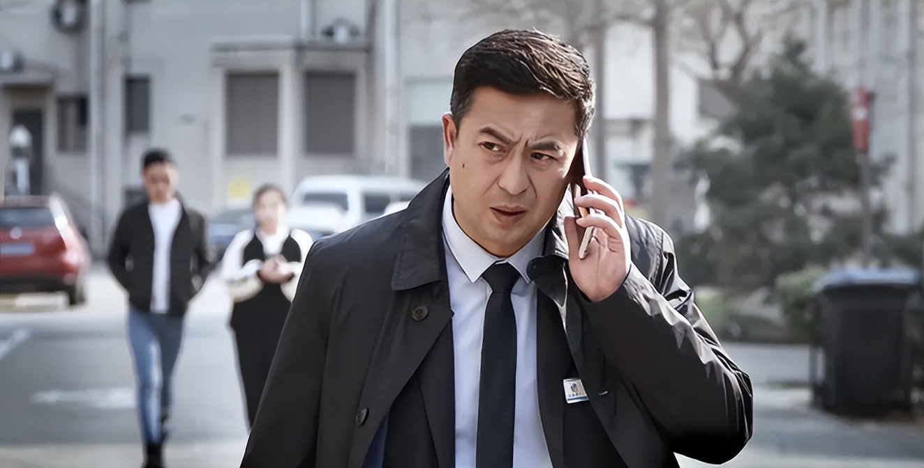 张嘉译成功的原因,张嘉译现在情况