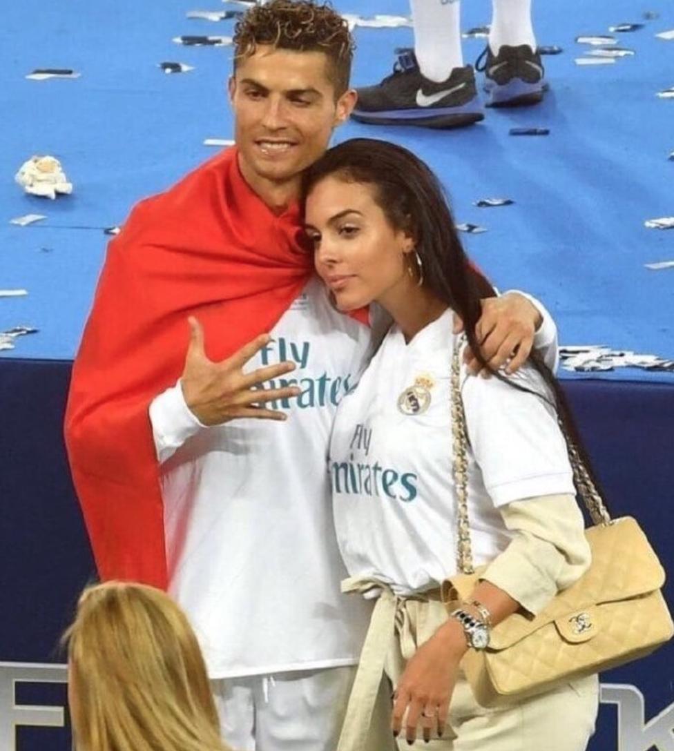 c罗的五个孩子,c罗的5个孩子