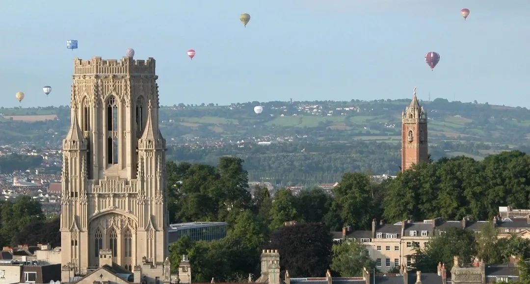 留学英国桑德兰大学排名,留学英国伦敦城市大学