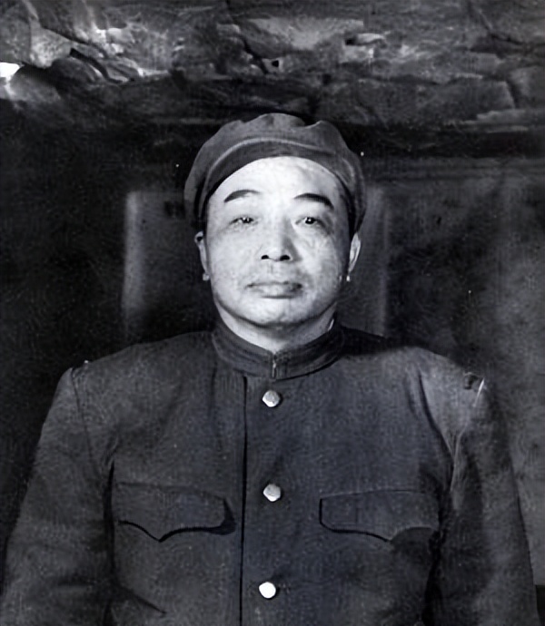 丁勇岱董勇宗利群,丁勇岱和董勇宗利群