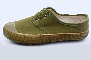 第一双球鞋挑战,第一双球鞋意味着什么