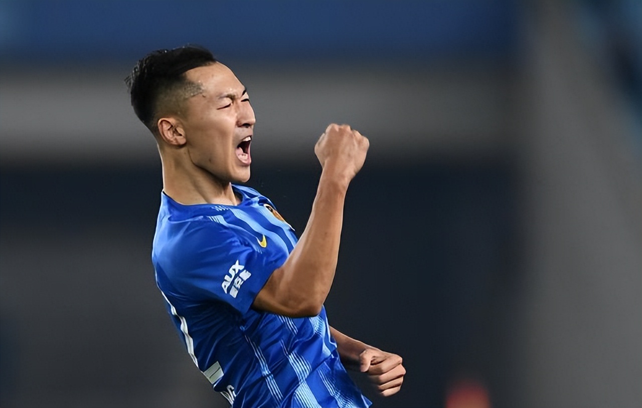 足球报评李霄鹏鲁媒谈李霄鹏,足球之夜李霄鹏专访