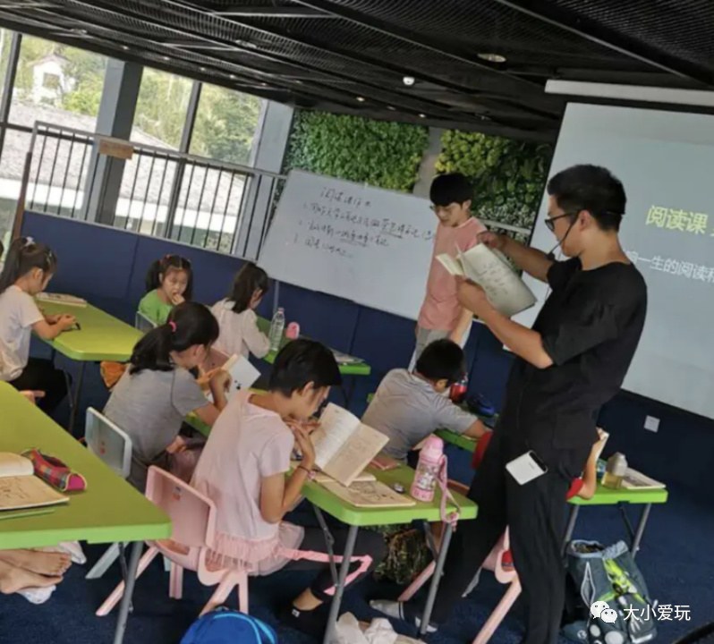 盘点从北到南带娃欢度的小众地！海边、沙漠、喂熊猫、看火箭…