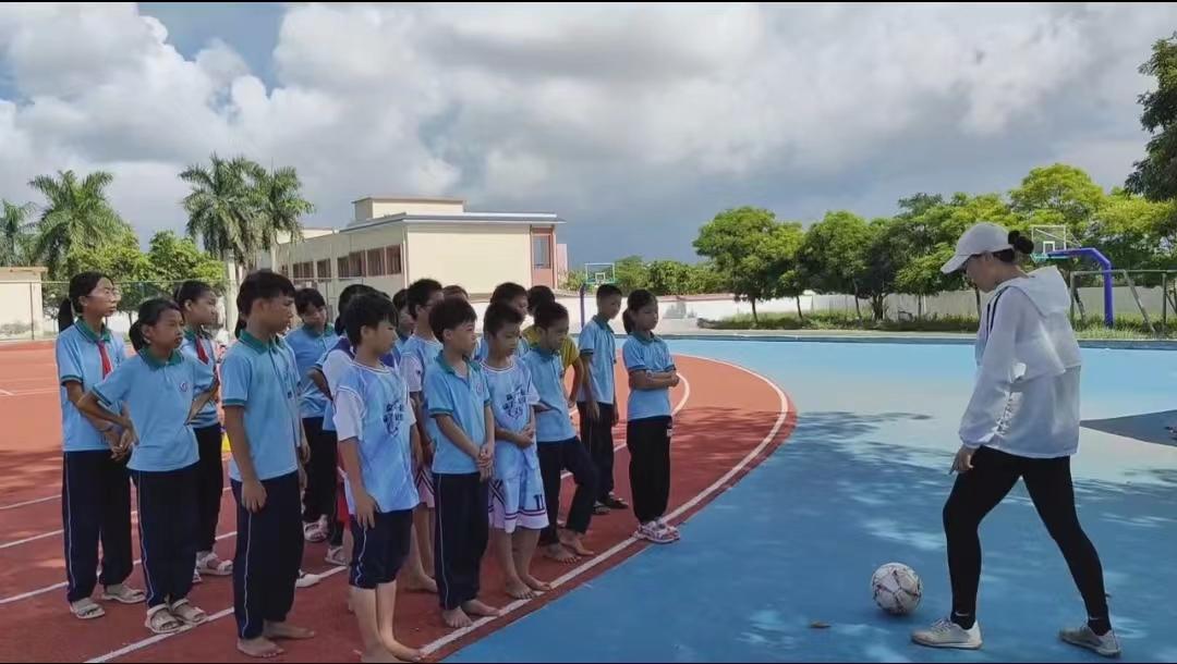 一起快乐足球,快乐足球摇摆