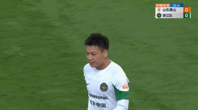 2024中超联赛第15轮青岛海牛对战,泰山2:1战胜三镇