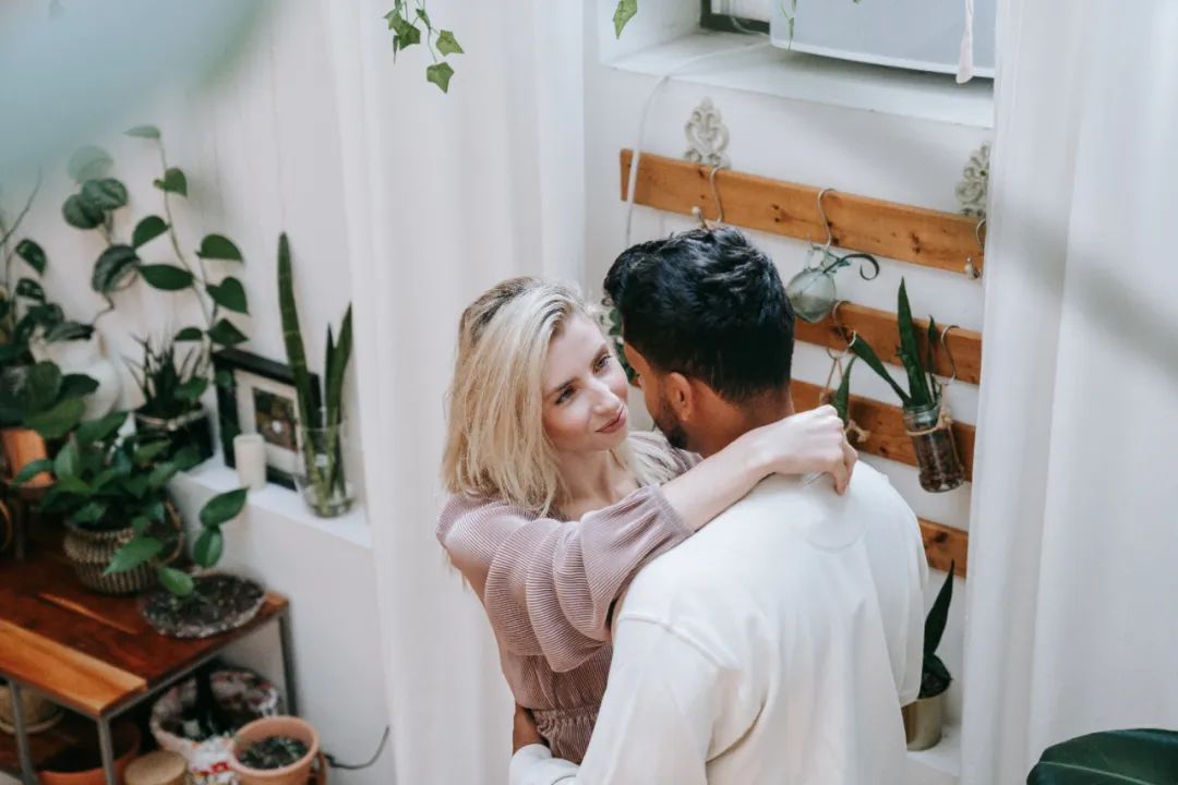 想要仪式感对不对,拜金仪式感