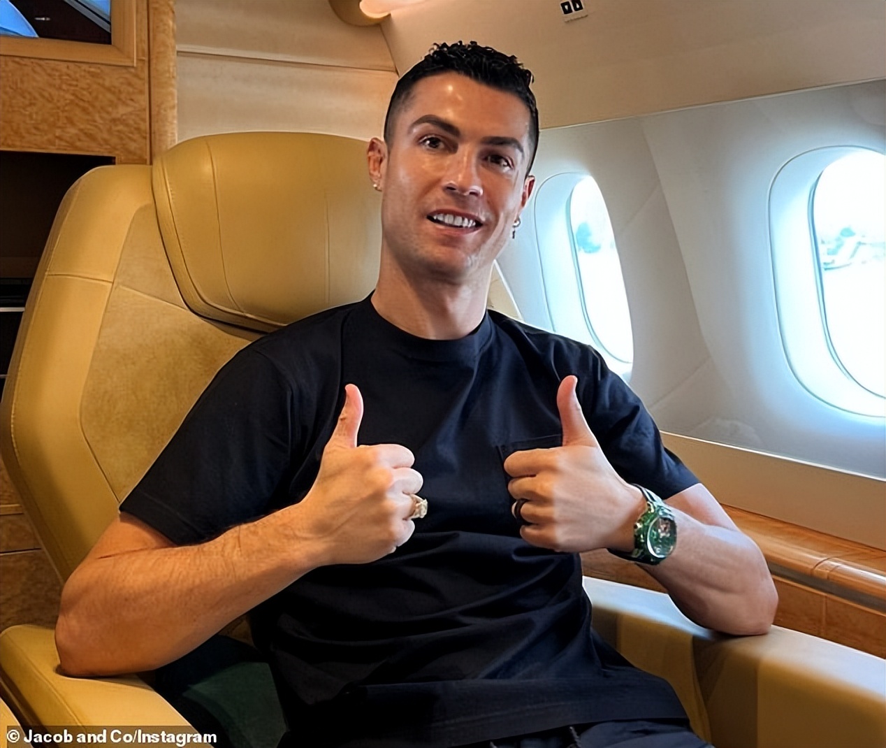 c罗买新车多少钱,c罗获赠价值15万镑手表