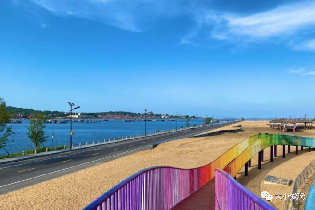 盘点从北到南带娃欢度的小众地！海边、沙漠、喂熊猫、看火箭…