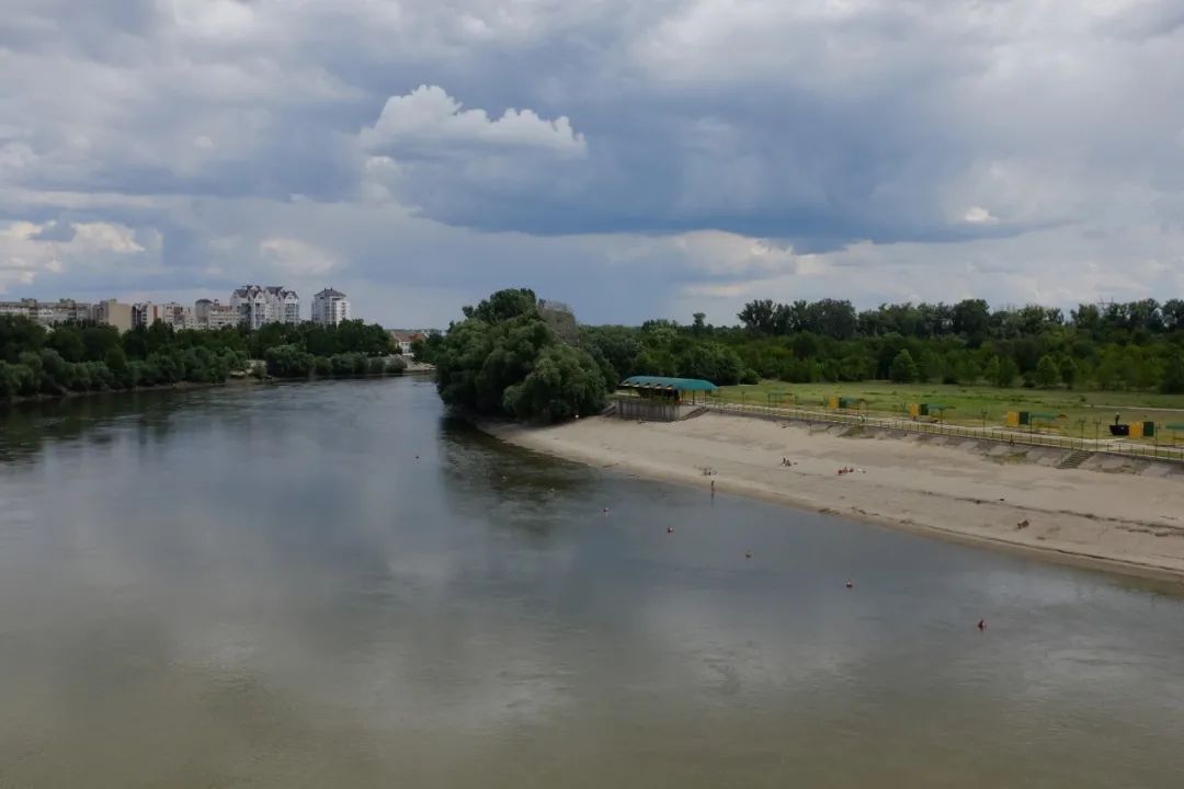 穿越冷冻冲突带：从“德左”到乌克兰|欧洲来信