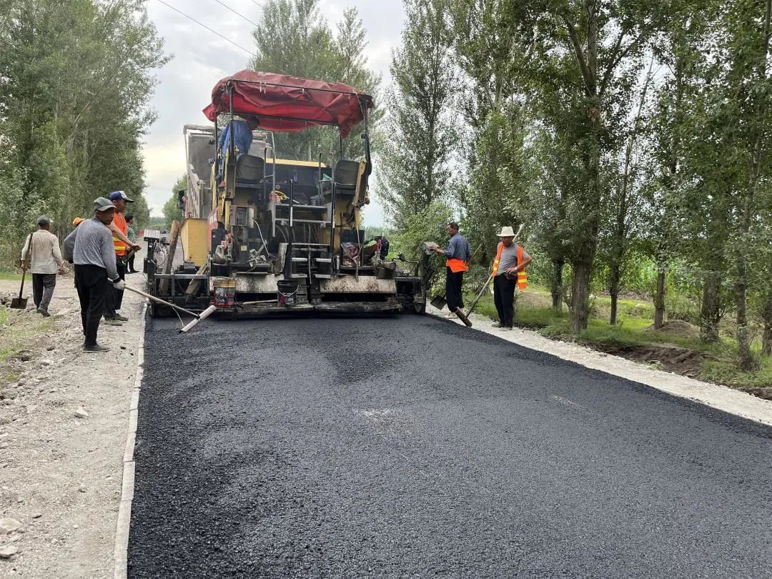 我们的新时代发展图,高质量发展四好农村路