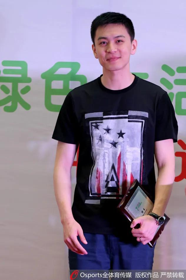 辽篮主教练杨鸣,辽篮杨明